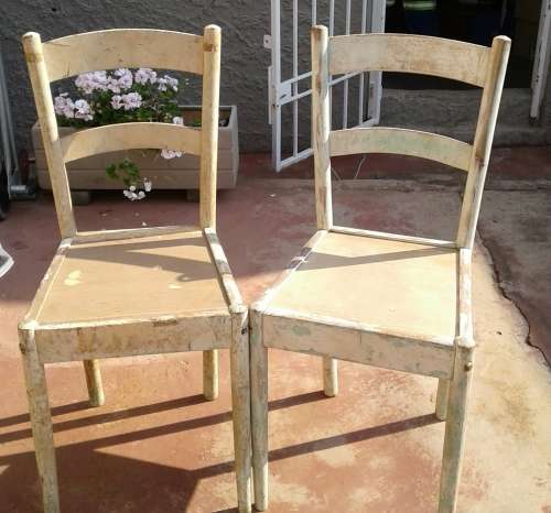 2 GLOBE  WOODEN CHAIRS  PLEASE SEE ALL PICTURES AND DESCRIPTION